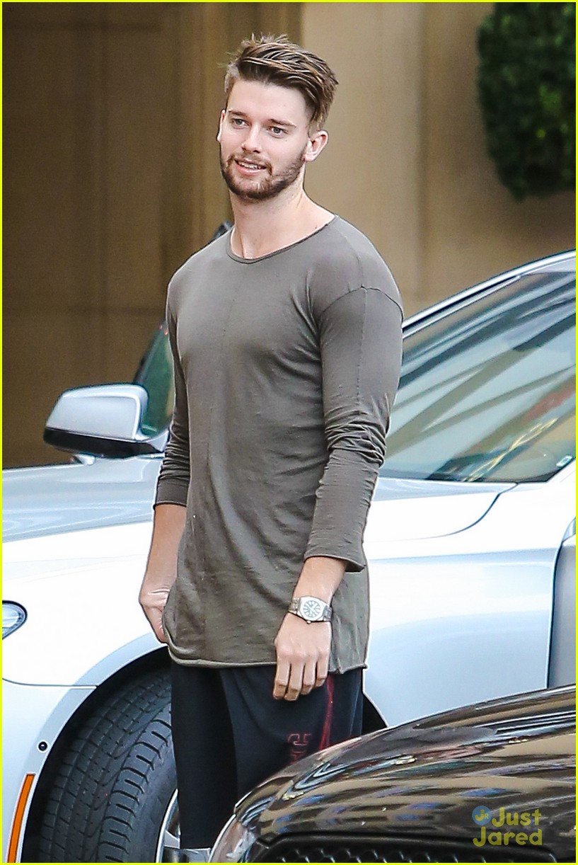 Full Sized Photo Of Patrick Schwarzenegger Steps Out After False Marriage Rumors Patrick
