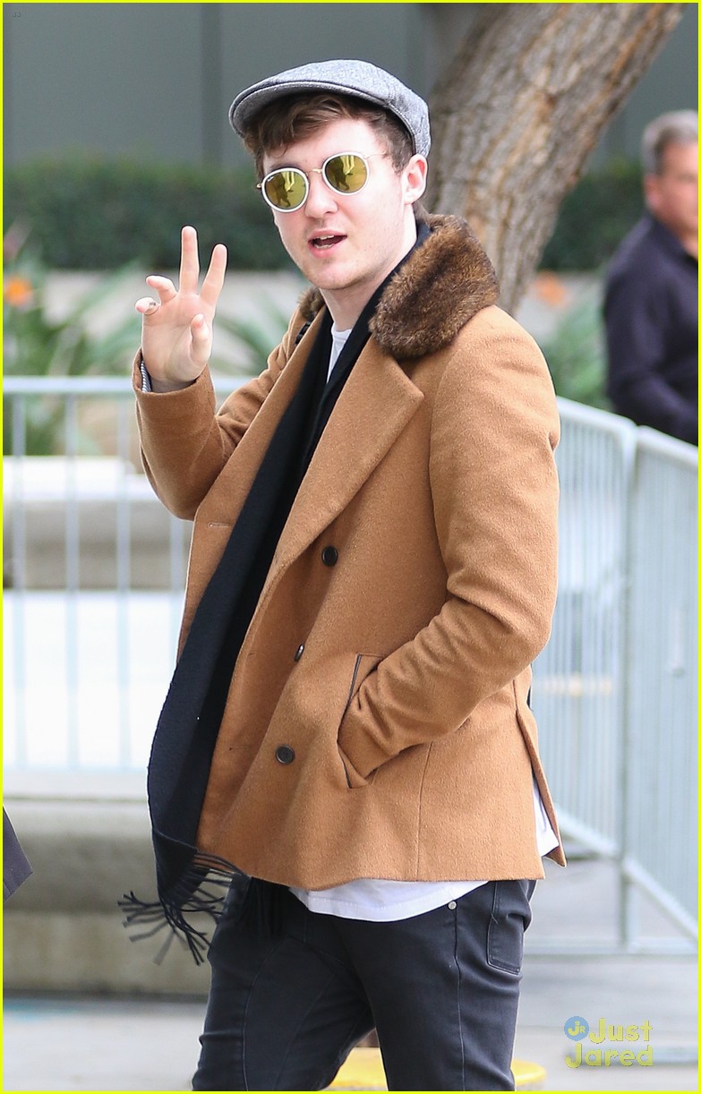 Rixton Rock Out KIIS FM's Jingle Ball With New Single 'Hotel Ceiling ...