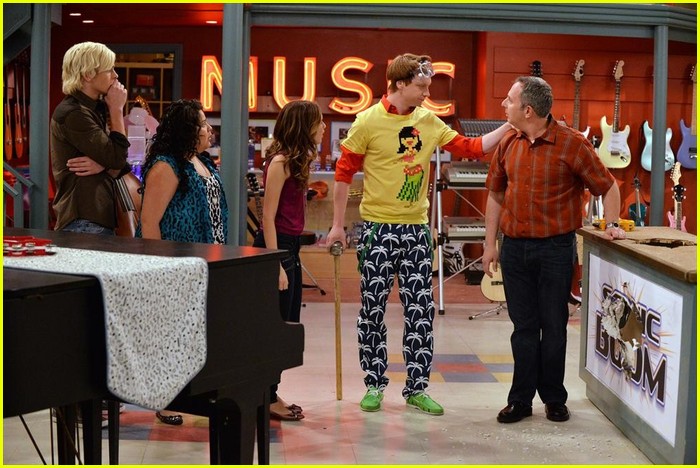 austin and ally mattress stores and music factories