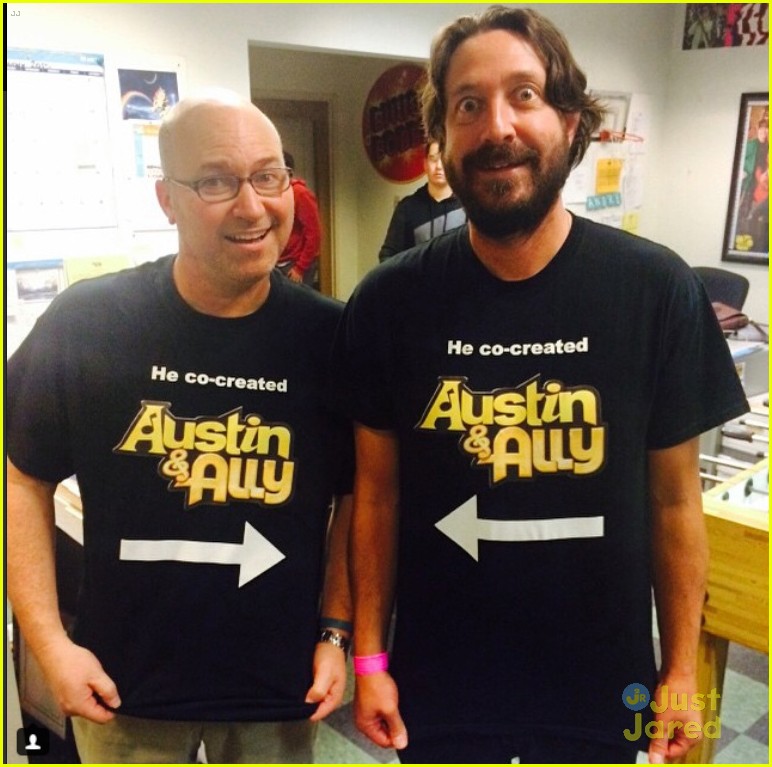 Ross Lynch Laura Marano Austin Ally Cast Celebrate Season Four Premiere Photo 765041 Austin Ally Calum Worthy Laura Marano Raini Rodriguez Ross Lynch Pictures Just Jared Jr