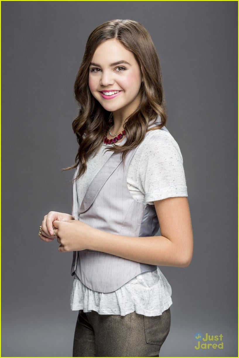 Bailee Madison & Rhys Matthew Bond Get Another Look at 'Good Witch' TV Series! Photo 766472