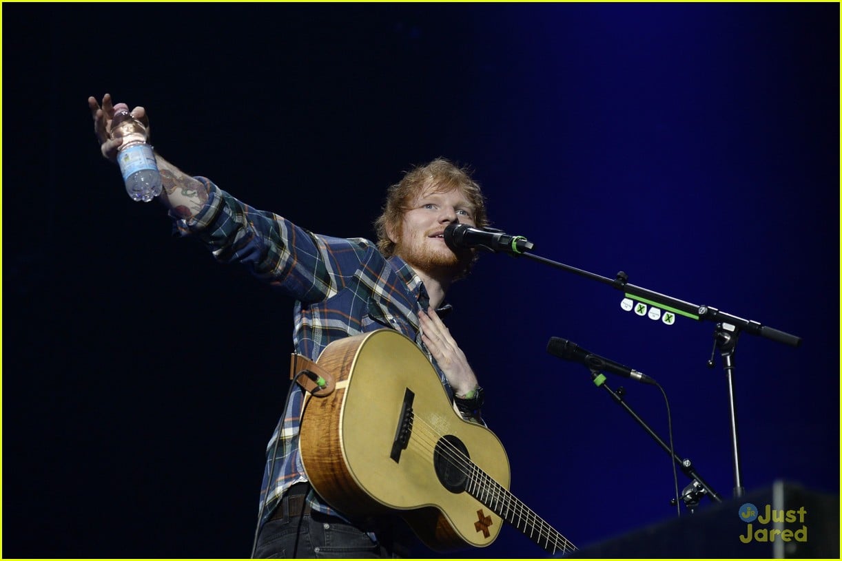 Watch Ed Sheeran Race a Car on BBC's 'Top Gear'! | Photo 768102 - Photo ...