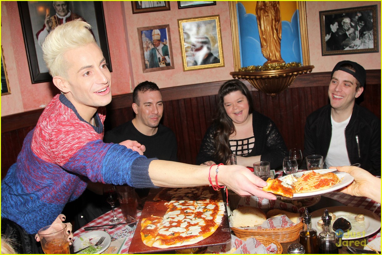 Frankie Grande Heads To Africa After Celebrating His Birthday In Nyc Photo 767654 Photo