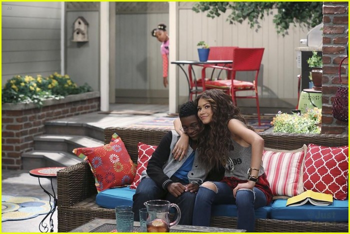 kc undercover s2 e1