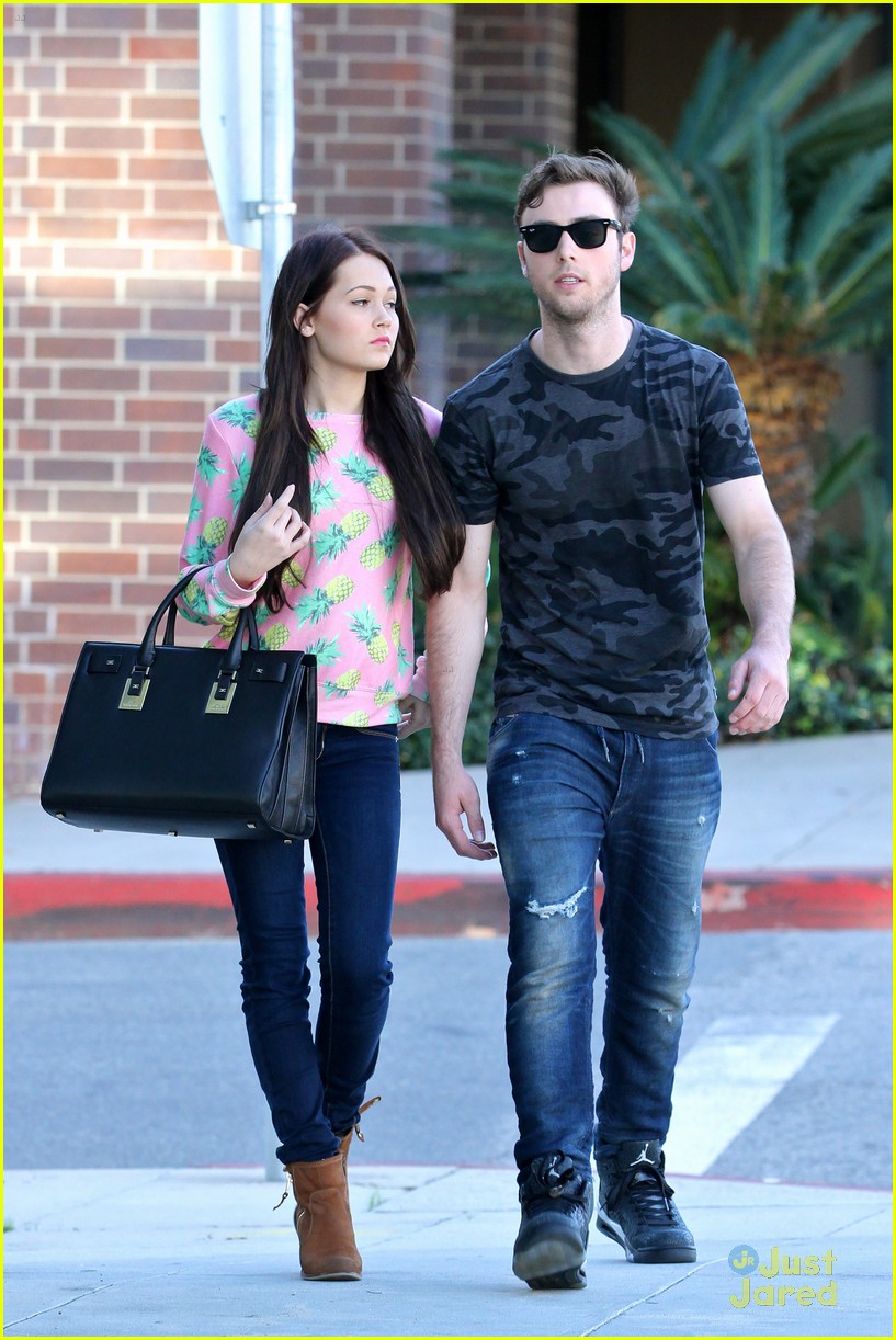 Kelli Berglund & Boyfriend Sterling Beaumon Make One Stylish Couple