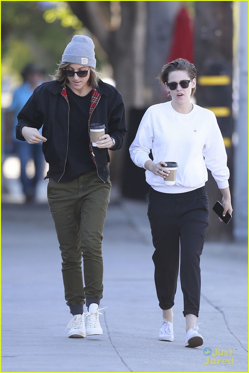 Kristen Stewart's Stylist Calls Her a Chameleon | Photo 766295 - Photo ...