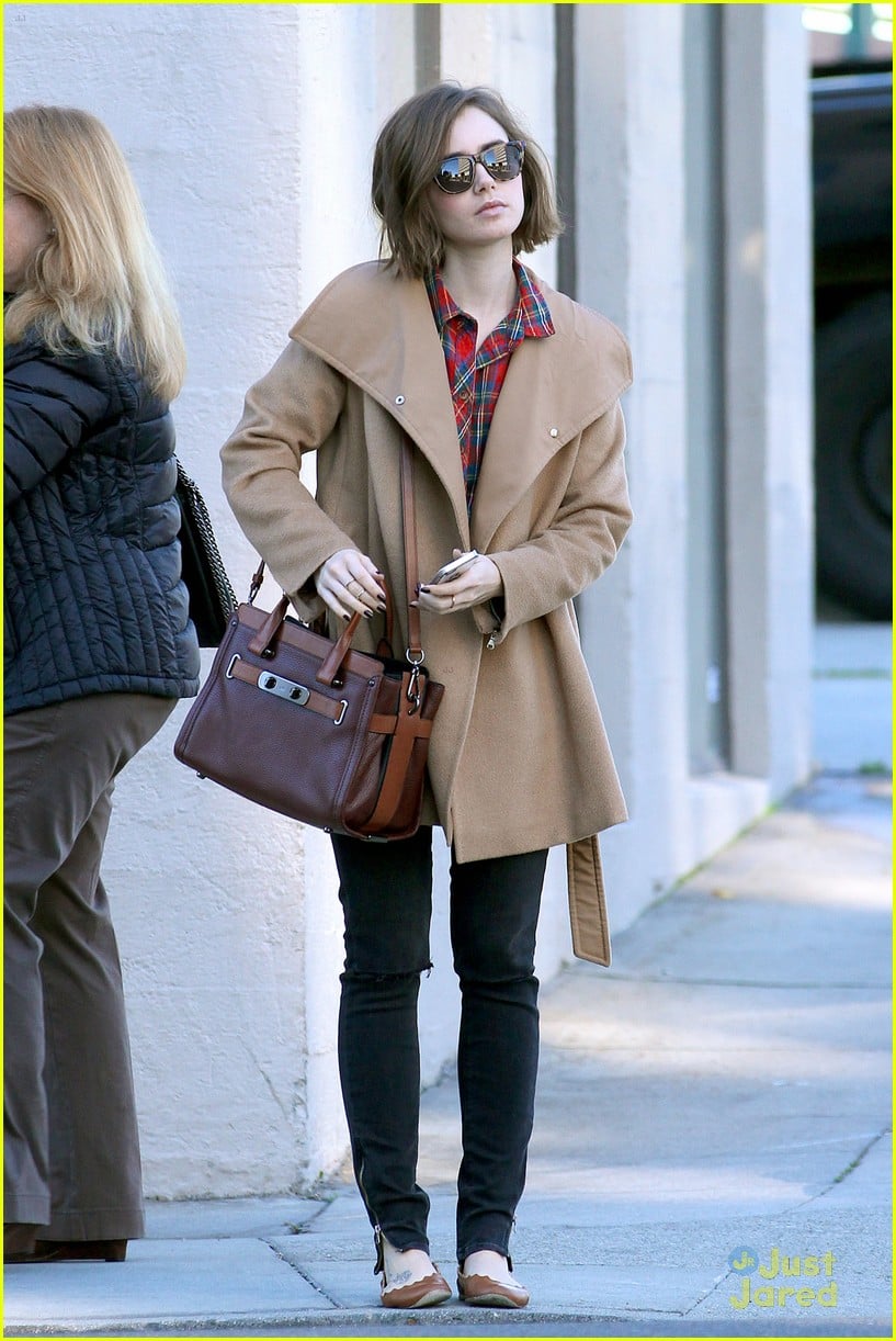 Lily Collins Runs Errands After Promoting 'Love Rosie' With Sam Claflin ...