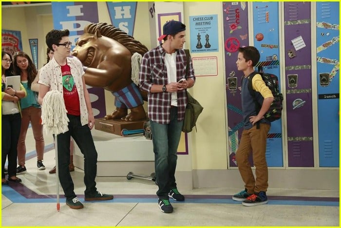 There's A Mop Fight On 'Liv & Maddie' This Weekend You Just Have To See ...