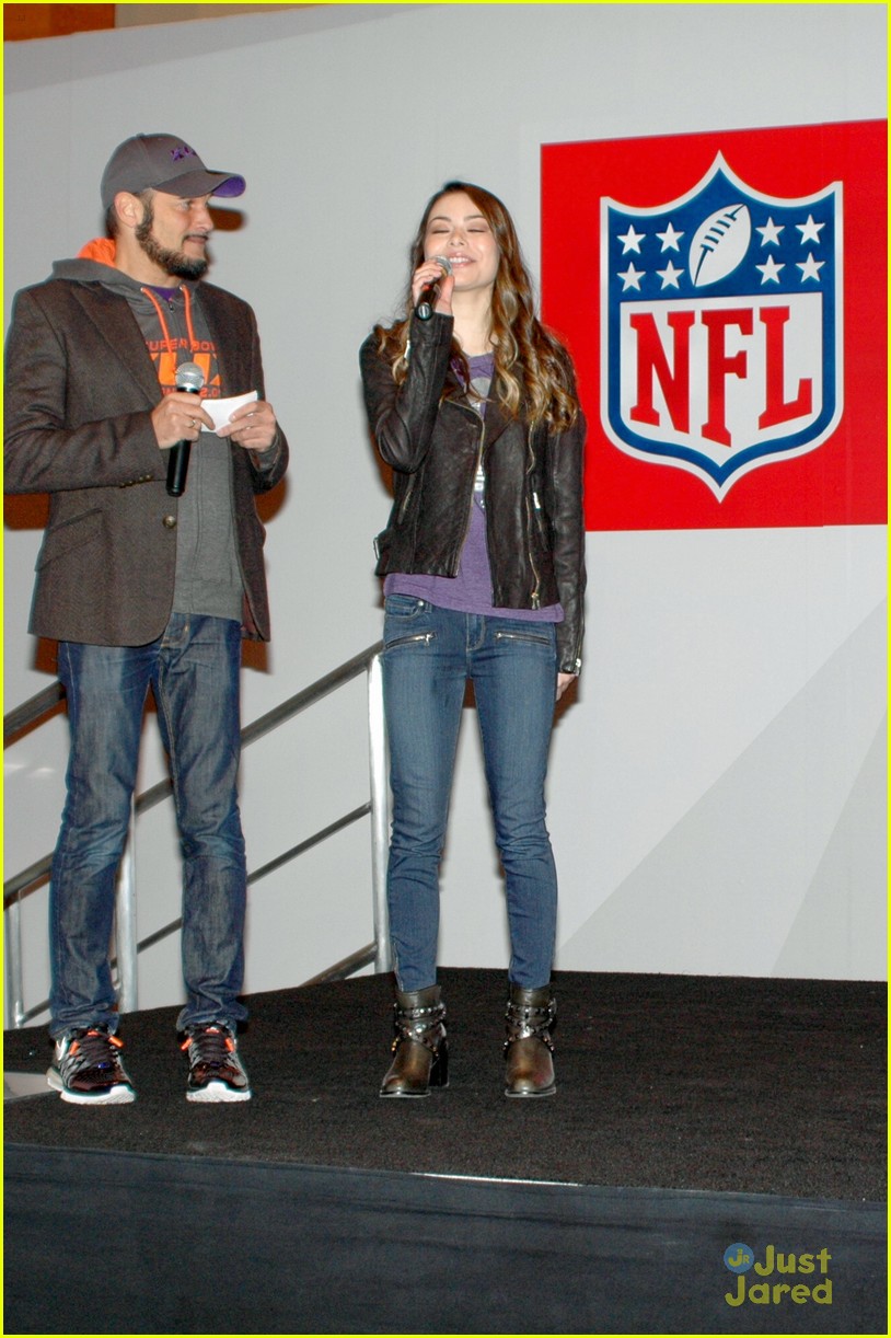 Miranda Cosgrove & Jordin Sparks Kick Off SuperBowl Festivities at NFL Shop  Grand Opening: Photo 767201, Jordin Sparks, Miranda Cosgrove Pictures