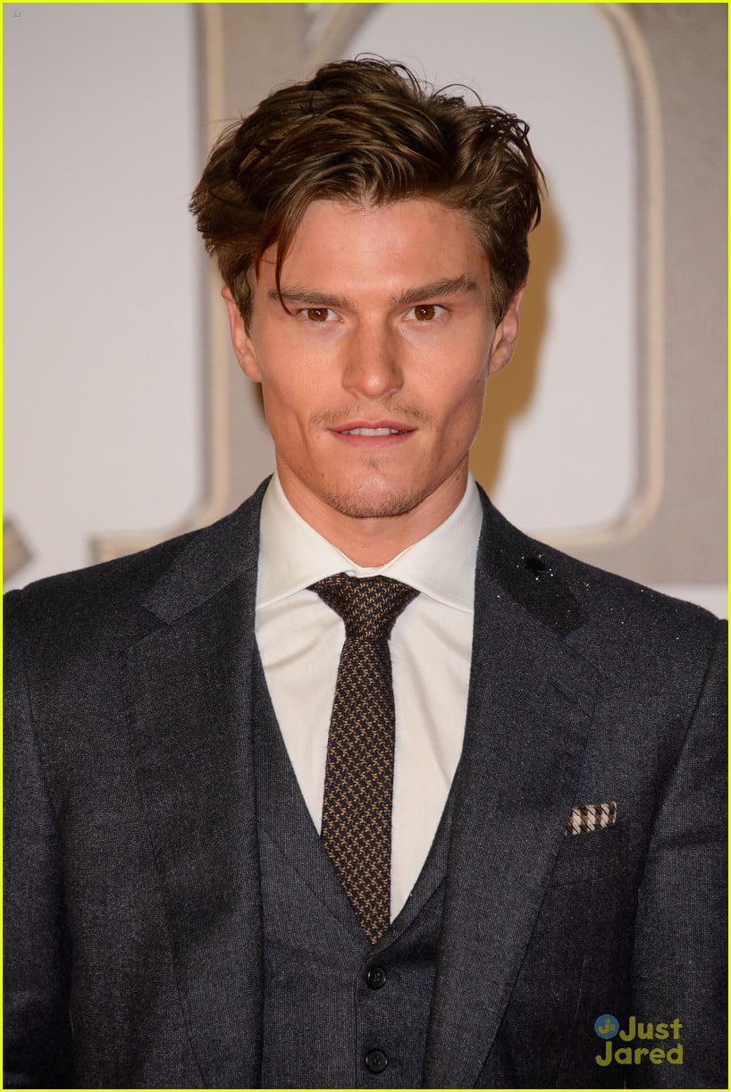 Oliver Cheshire Steps Out Solo After Pixie Lott Dreams Up Two Weddings ...