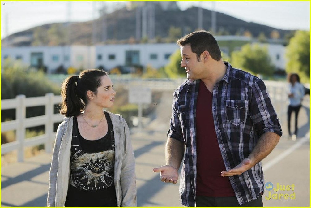 Bay Tries to Balance Her Life on Tonight's AllNew 'Switched at Birth