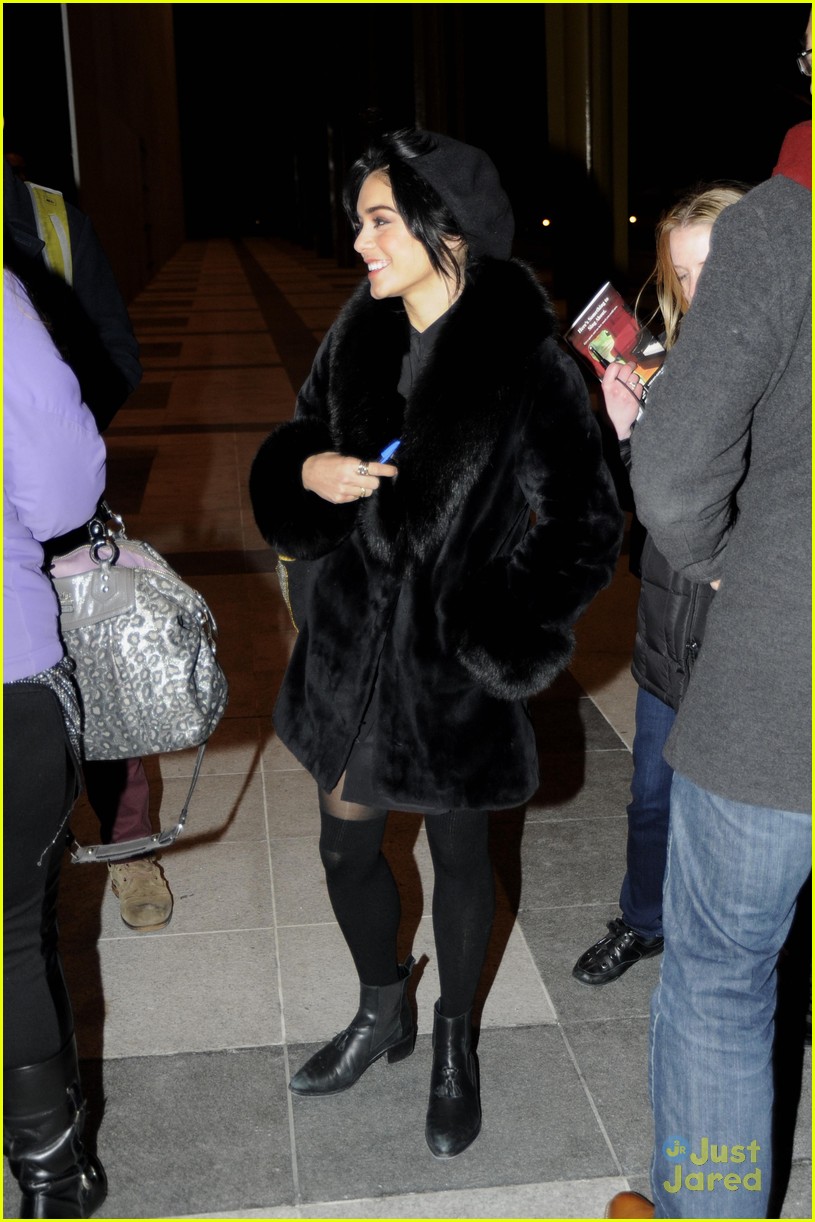Full Sized Photo of ashley tisdale monique coleman good luck msgs