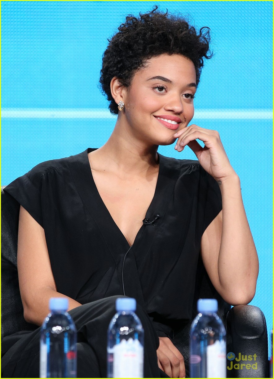 Victoria Justice & Harvey Guillen Bring 'Eye Candy' To TCA Press Tour