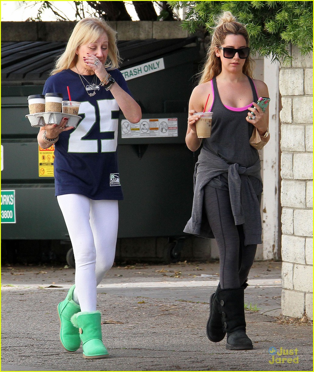 Ashley Tisdale Was Inspired By The Always Likeagirl Super Bowl Commercial Photo 770066 Ashley Tisdale Pictures Just Jared Jr