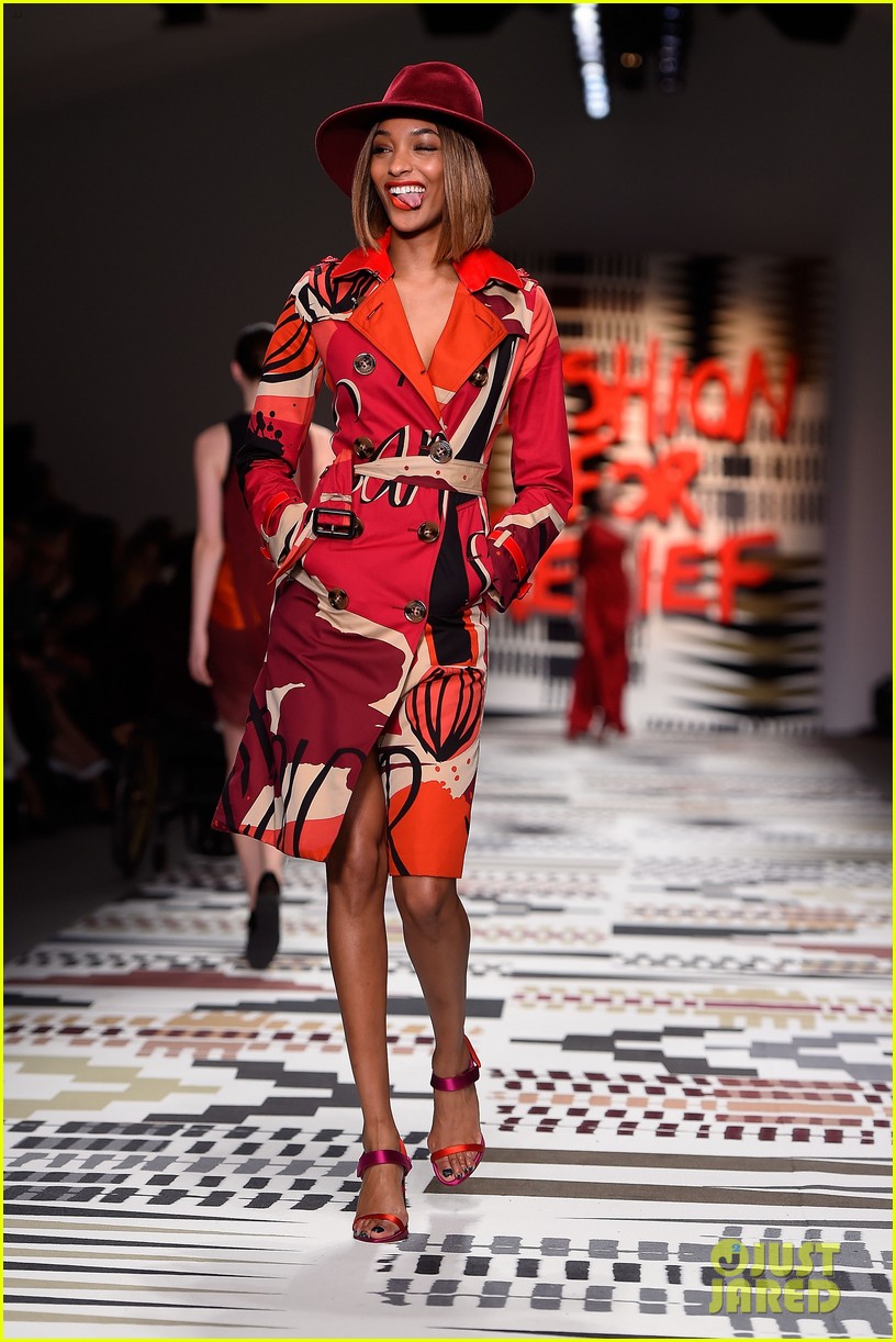Pixie Lott Rocks Bunny Ears on the Runway at Fashion For Relief Charity