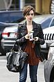 lily collins suffers sore feet oscars dancing 02