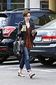 lily collins suffers sore feet oscars dancing 13