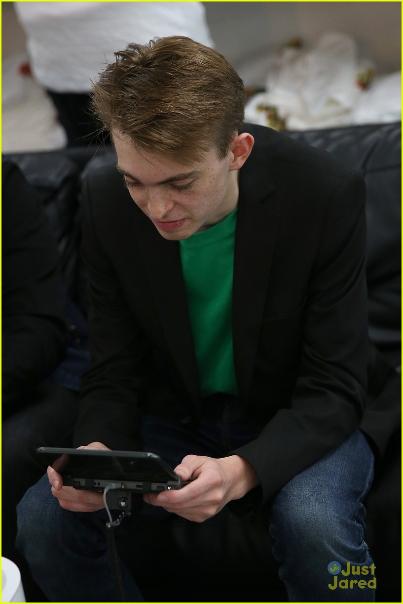 Dylan Riley Snyder Celebrates His 18th Birthday With Nintendo & K1