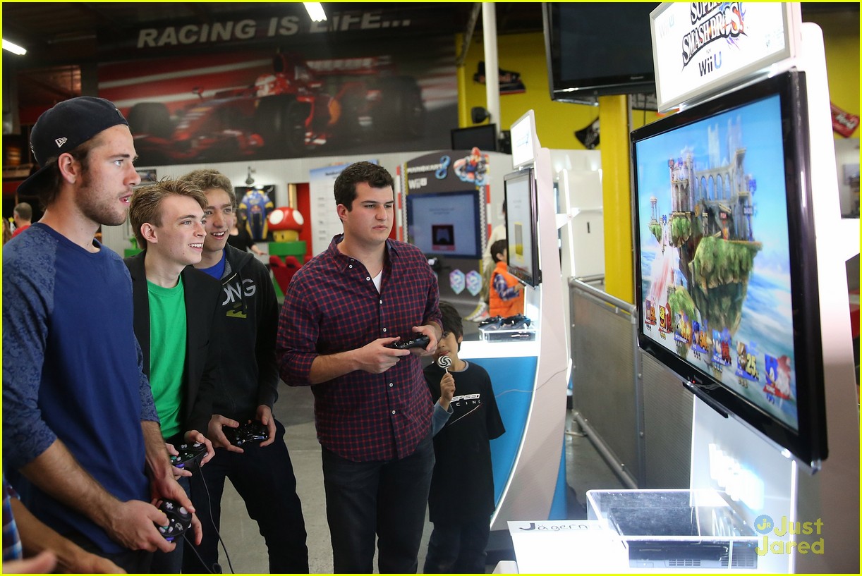 Dylan Riley Snyder Celebrates His 18th Birthday With Nintendo & K1