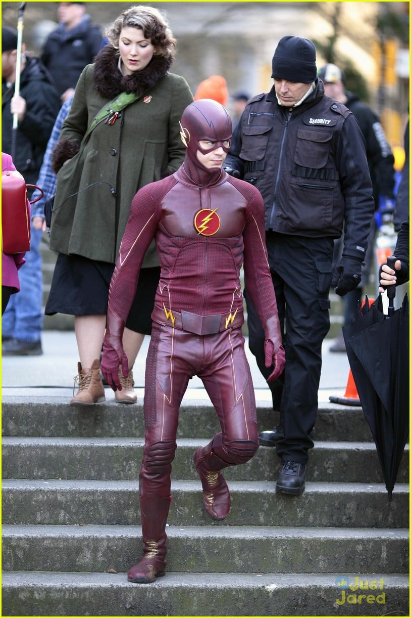 Full Sized Photo of the flash fallout promo description 23 | Time ...