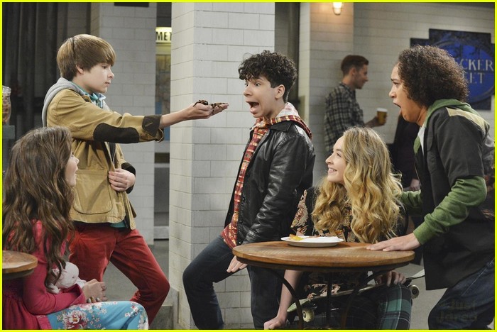 Riley & Maya Fight Over Farkle On Tonight's 'Girl Meets World'! | Photo ...