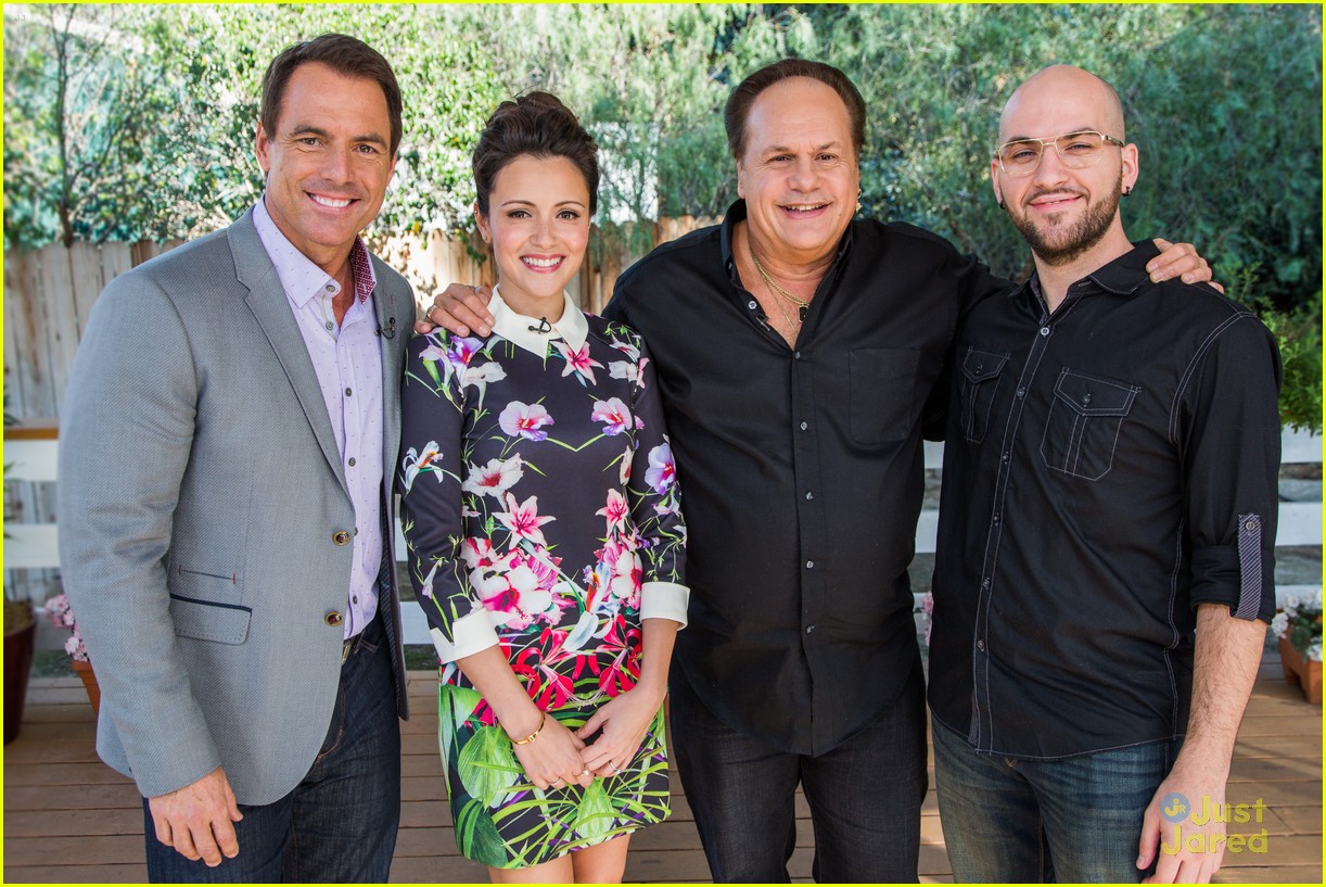 Italia Ricci & Robbie Amell Hit Up Hallmark Channel's 'Home & Family ...