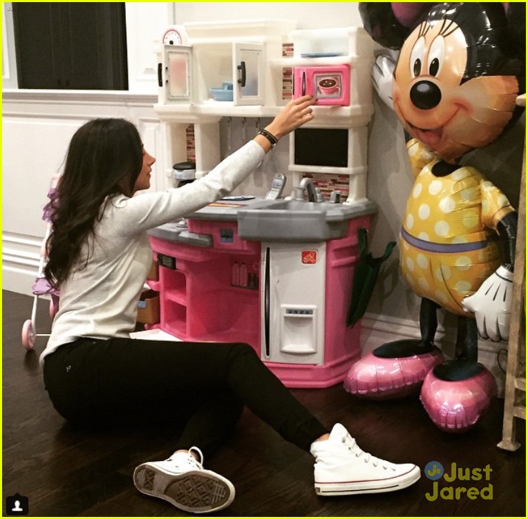 Kevin & Danielle Jonas Celebrate Daughter Alena&rsquo;s First Birthday