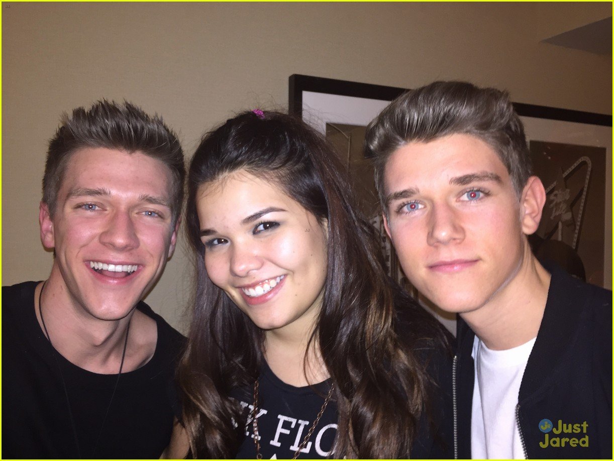 Madison De La Garza Celebrates Birthday with Bea Miller & More - See