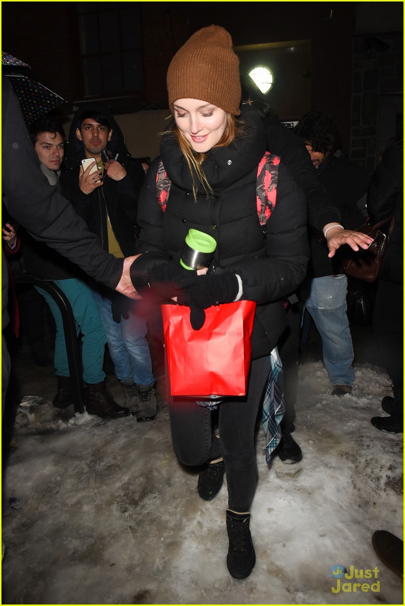 leighton meester ed westwick miss gossip girl reunion 01