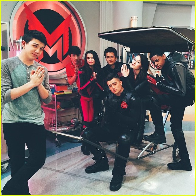 Full Sized Photo of mighty med lab rats crossover tease 02 Kelli