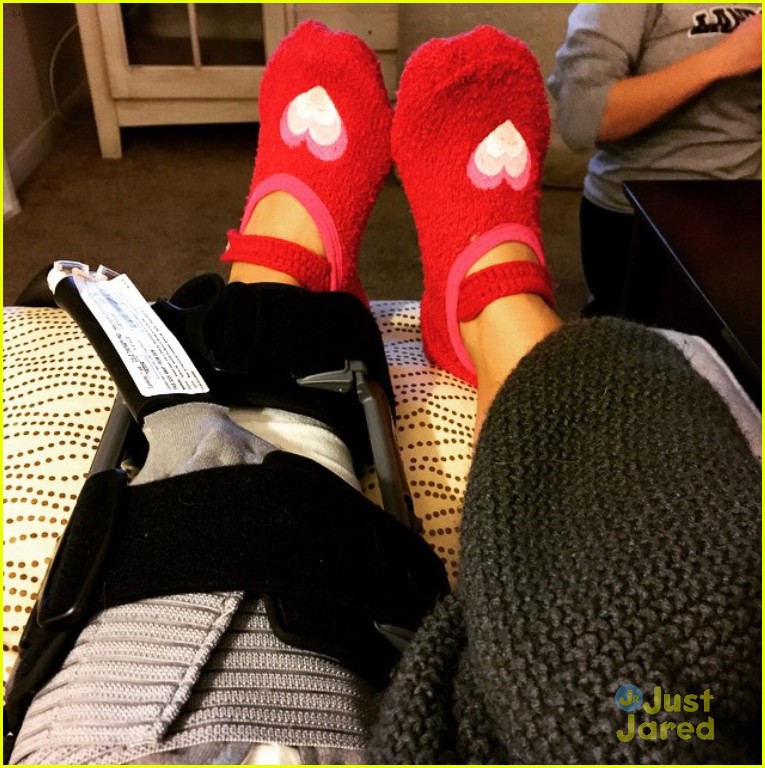Shawn Johnson Undergoes Another Knee Surgery | Photo 779146 - Photo ...