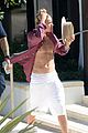 justin bieber relaxes poolside after mens health story 04
