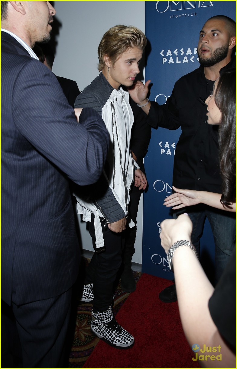 Justin Bieber Takes Selena Gomez Jokes in Stride Photo 786562 Photo