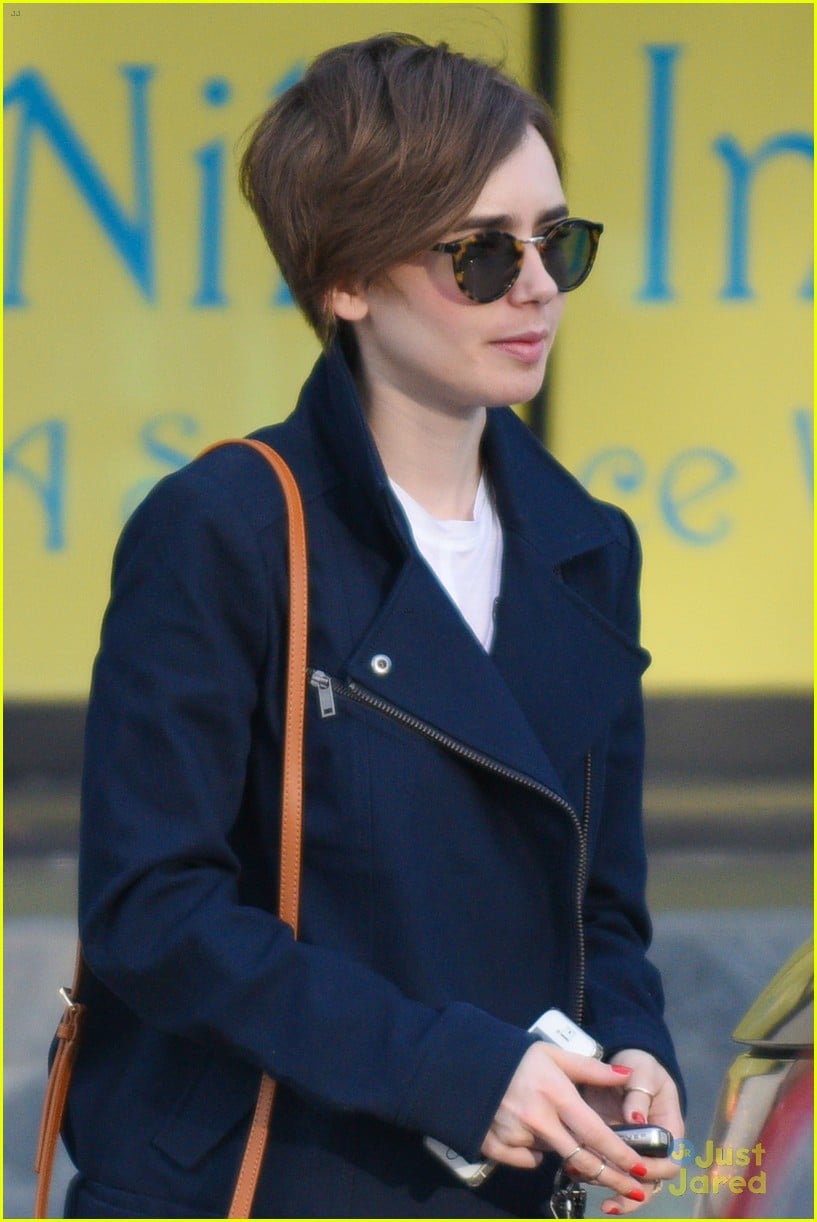 Lily Collins & Mom Jill Meet Up Following Her Romantic Date With Chris ...