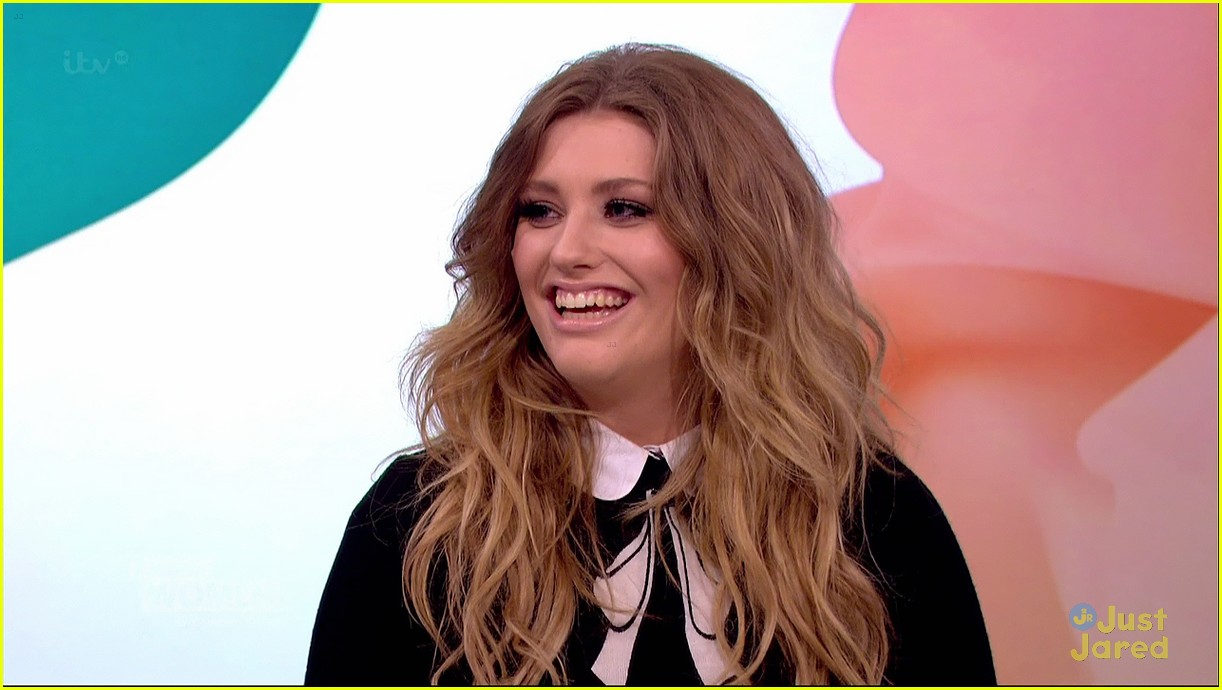 Ella reacts. Ella Henderson фото. Ella Henderson this is real. Ella Henderson this is real techicolor Edit.