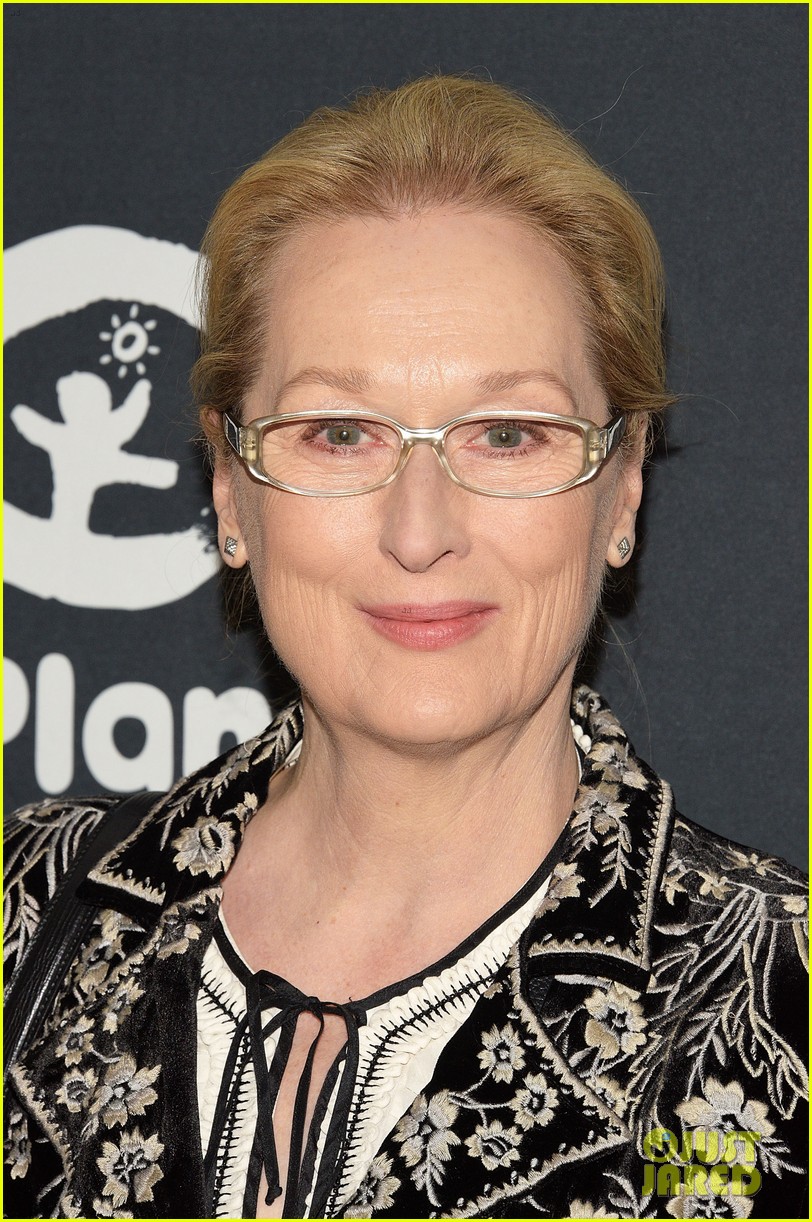 Dakota Fanning & Freida Pinto Support 'India's Daughter' Doc at New