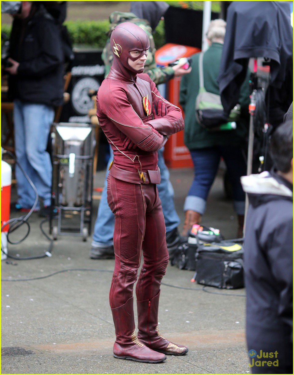 Grant Gustin Shows Off Playful Side On The Flash Set Photo 790704 Photo Gallery Just