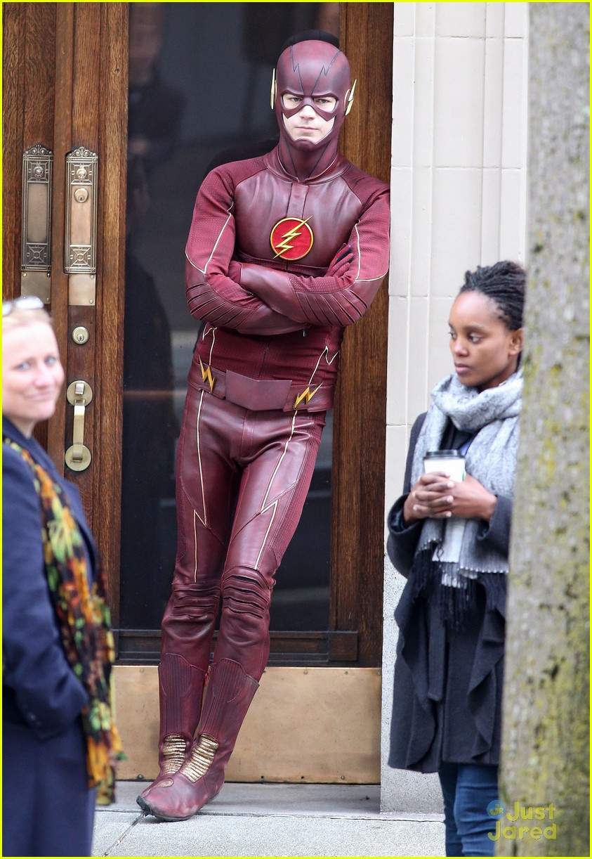 Grant Gustin Shows Off Playful Side On The Flash Set Photo 790707 Photo Gallery Just