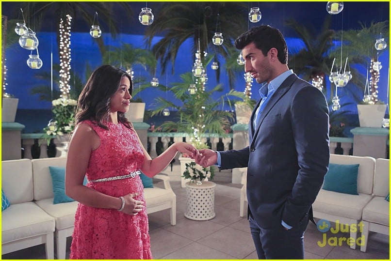 Full Sized Photo of jane virgin chapter fifteen stills 06 Wait, Do