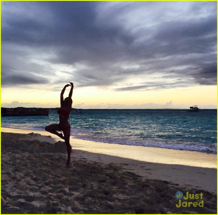 Janel Parrish Shows Off Her Killer Bikini Bod During Beachside Vacation Photo 781676 Photo