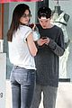 kendall jenner lunches with a mystery guy 06