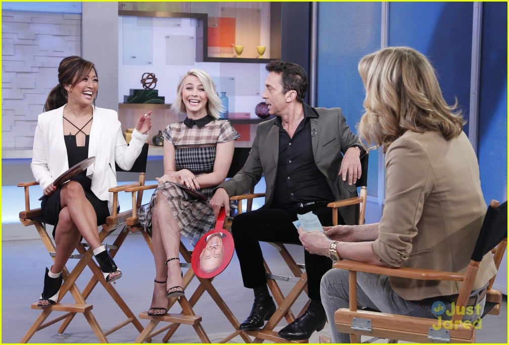 Julianne Hough Promotes 'Dancing With The Stars' on GMA | Photo 785960 ...