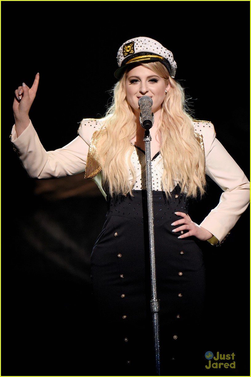 Meghan Trainor Performs Dear Future Husband For Iheartradio Video Photo 793475 Photo