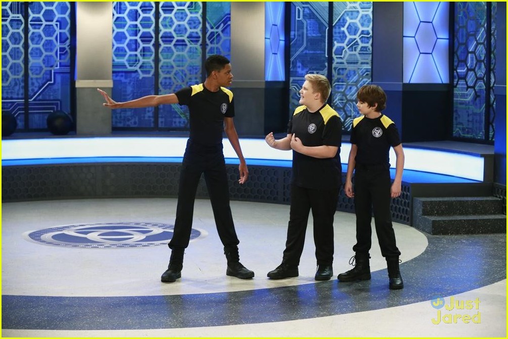 'Lab Rats' Returns TONIGHT - Watch An Exclusive Sneak Peek Here ...