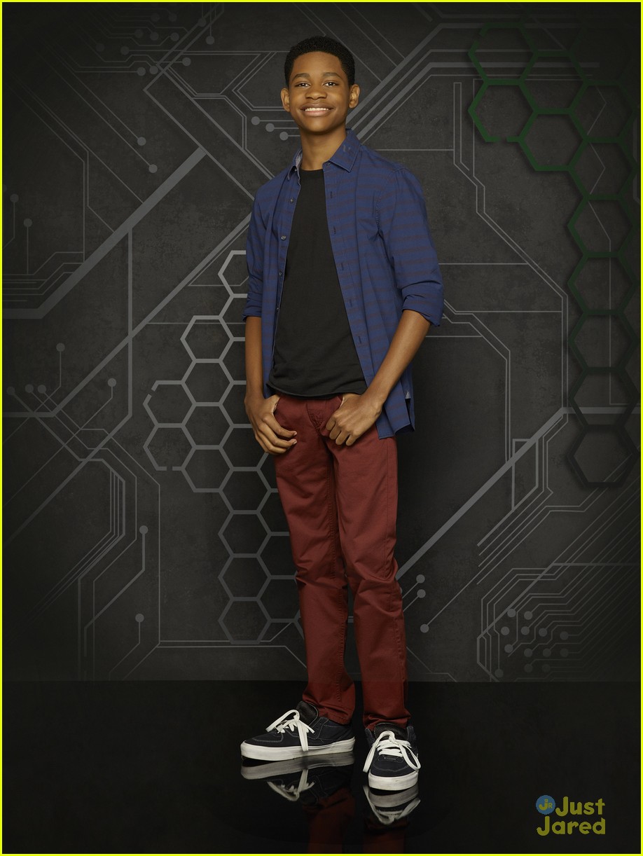 Full Sized Photo of lab rats bionic island exclusives 09 'Lab Rats