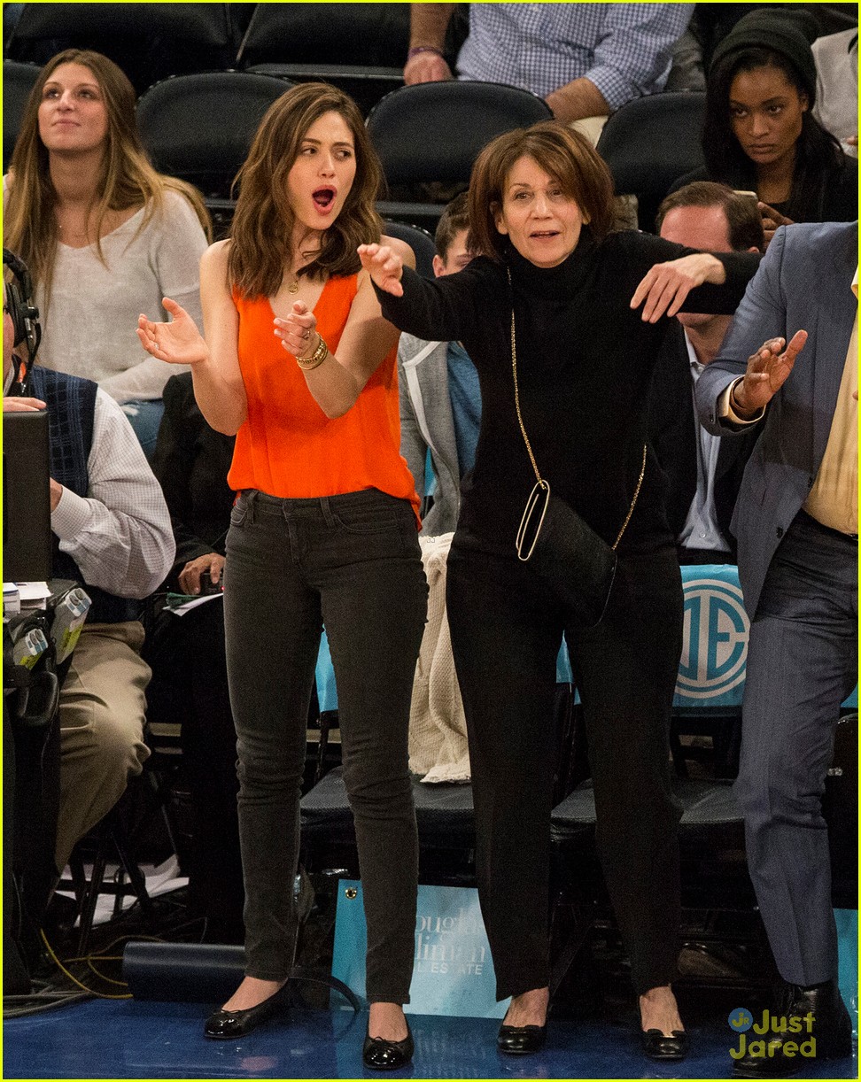Emmy Rossum's Goes Through Emotional Roller Coaster at Knicks Game