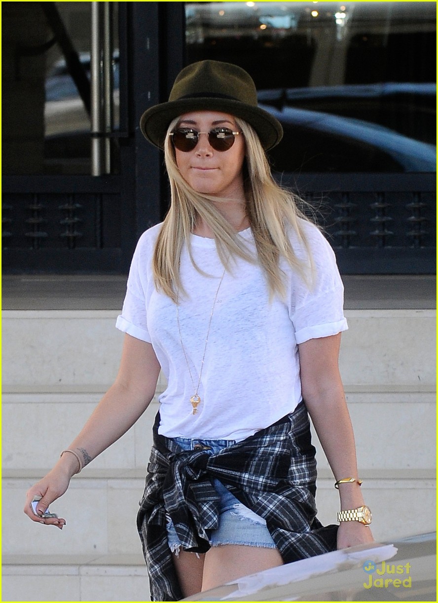 Full Sized Photo of ashley tisdale barneys shopping after workout 07