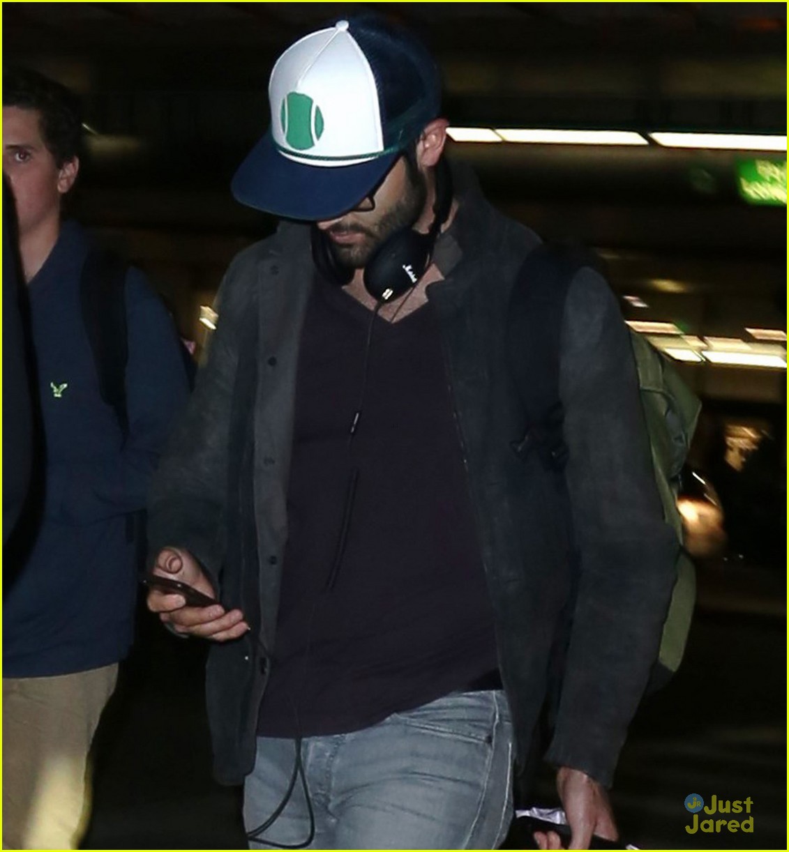 Tyler Hoechlin Lands Back in L.A. After Talking About 'Teen Wolf' in ...