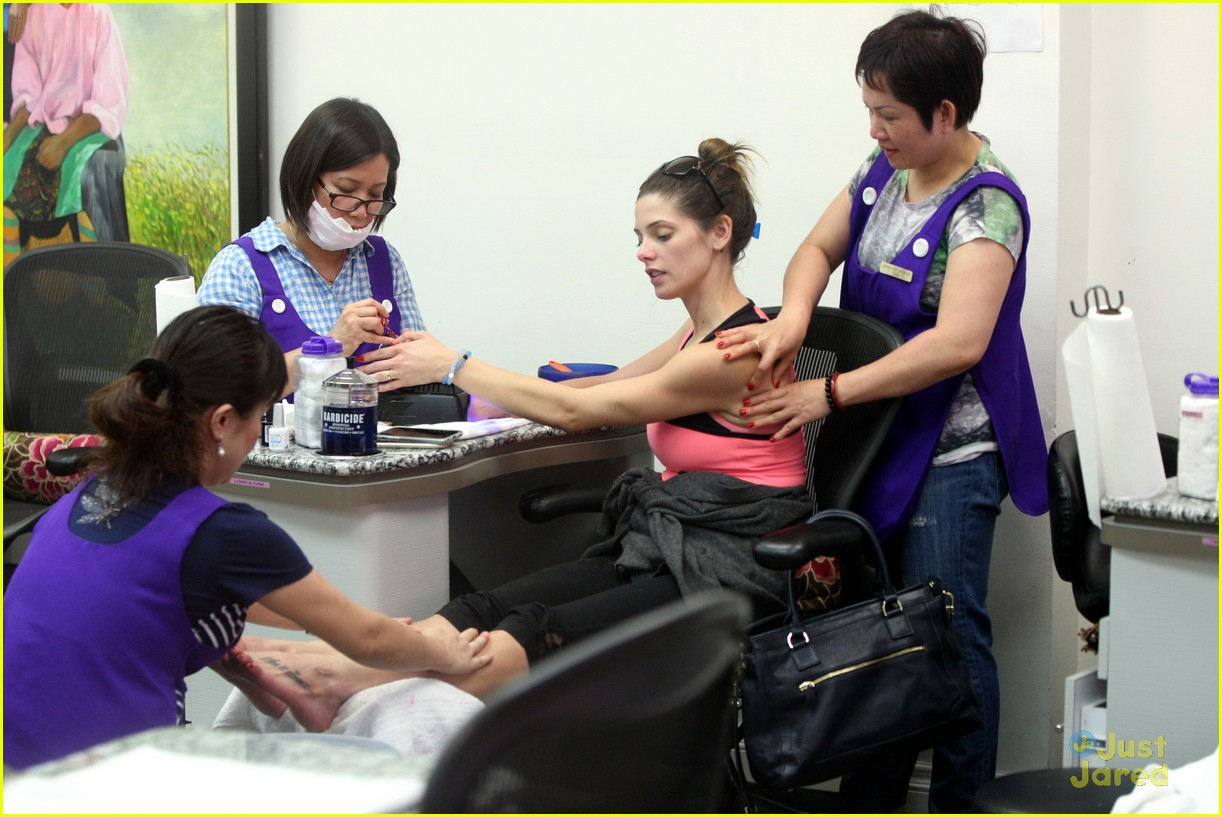 Ashley Greene Gets Mani & Pedi After Workout In West Hollywood | Photo