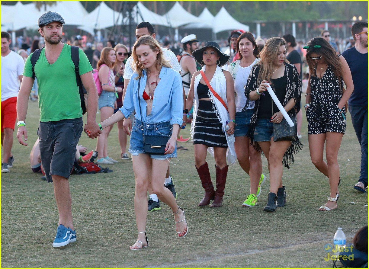 Joshua Jackson Holds Hands With Girlfriend Diane Kruger & Pal Nina Dobrev  at Coachella 2015: Photo 3350641, 2015 Coachella Music Festival,  Coachella, Diane Kruger, Festivals, Joshua Jackson, Nina Dobrev Photos